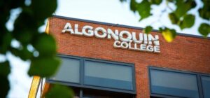 【亚岗昆学院重要通知】- 2025年秋季学期国际学生网申系统已开放！